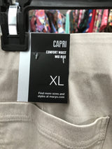 Size X-Large womens Style & Co CAPRI Black nwt