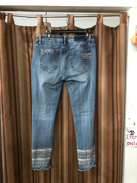 Womans Size 30 JEANS Miss Me Distressed Sheik