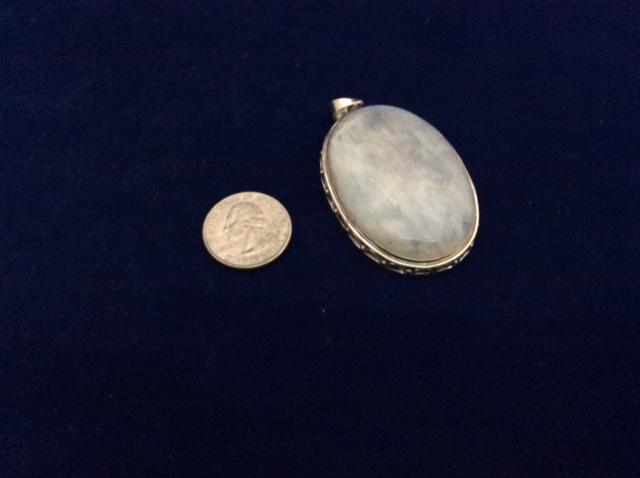 Vintage 925 Sterling Silver Pedant  oval shape 7412-1825 - Ragtime Consignment Boutique