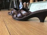 Sz 8 Nurture gend brown sandals w 1" heel new in box