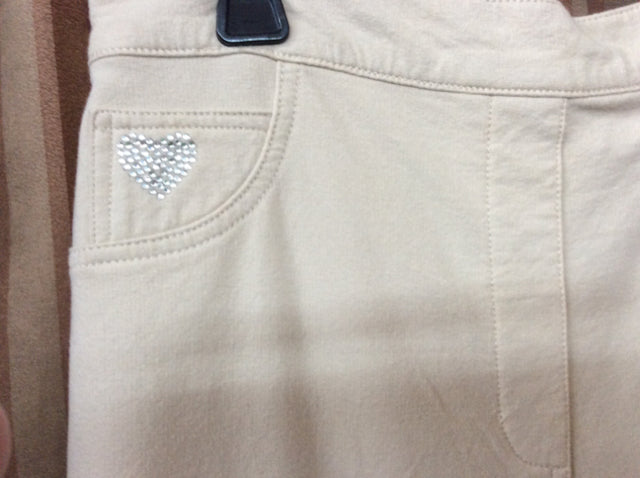 Size Medium ladies stretch khaki CAPRI, NWT, Dream Jeannes by Quacker Factory