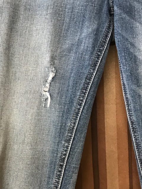 Womans Size 30 JEANS Miss Me Distressed Sheik